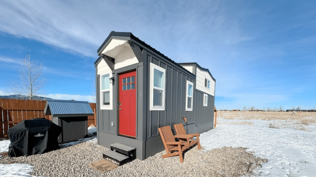 Glamping Grand Tetons - Cozy Teton Valley Tiny Home Retreat