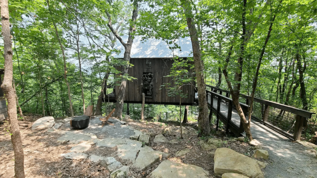 Glamping Near Chattanooga TN - Treetop Hideaways